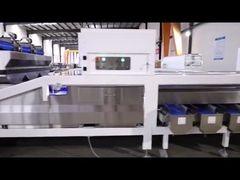 장비를 분류하는 마카다미아